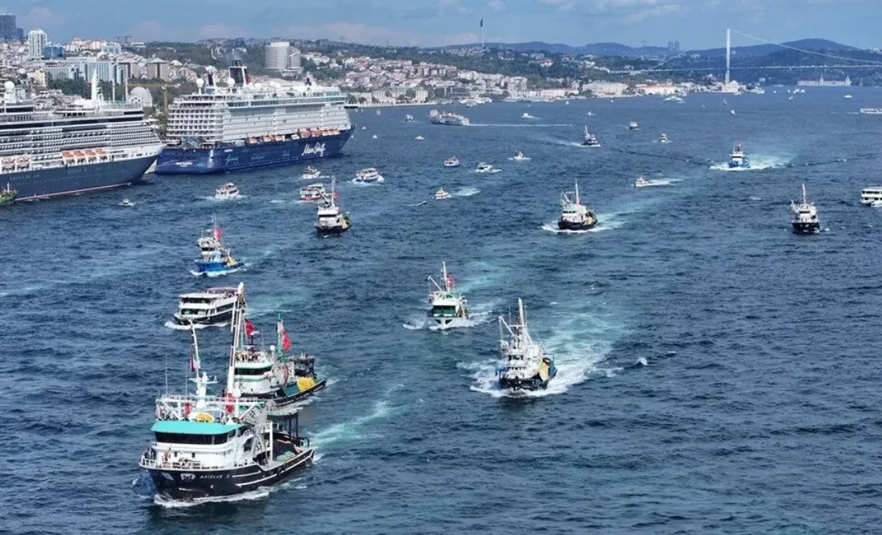 Ankara ve İstanbul'da büyük Filistin yürüyüşü! Gazze'ye dua, İsrail'e lanet