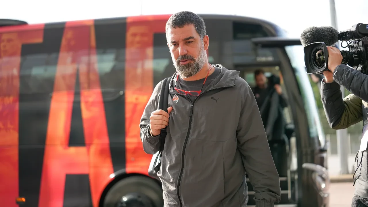 Arda Turan farklı kaybetti: Shakhtar Donetsk'e ağır darbe!
