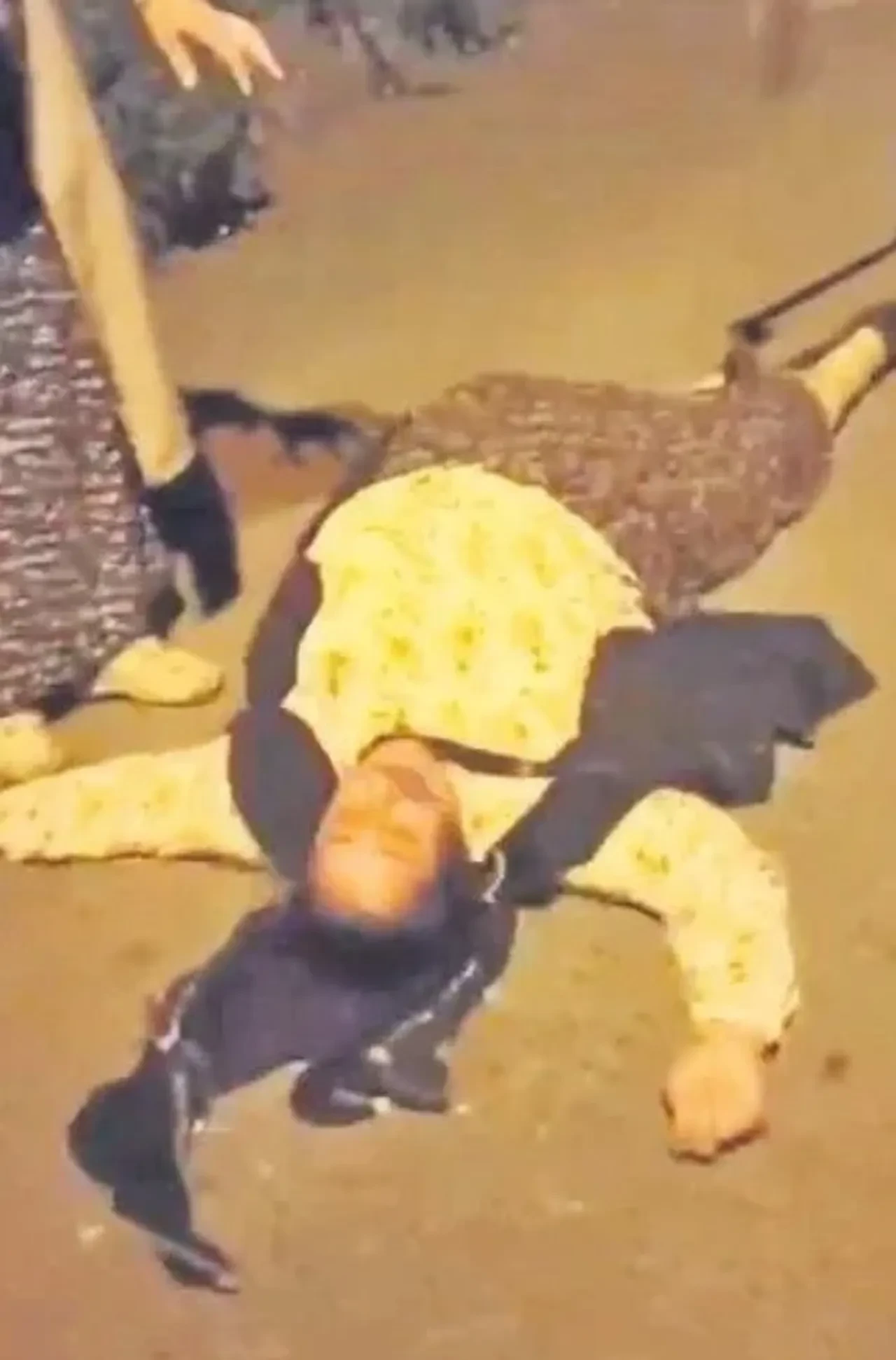 Baltalı damat dehşeti! Kayınvalidesi kanlar içinde yere yığıldı