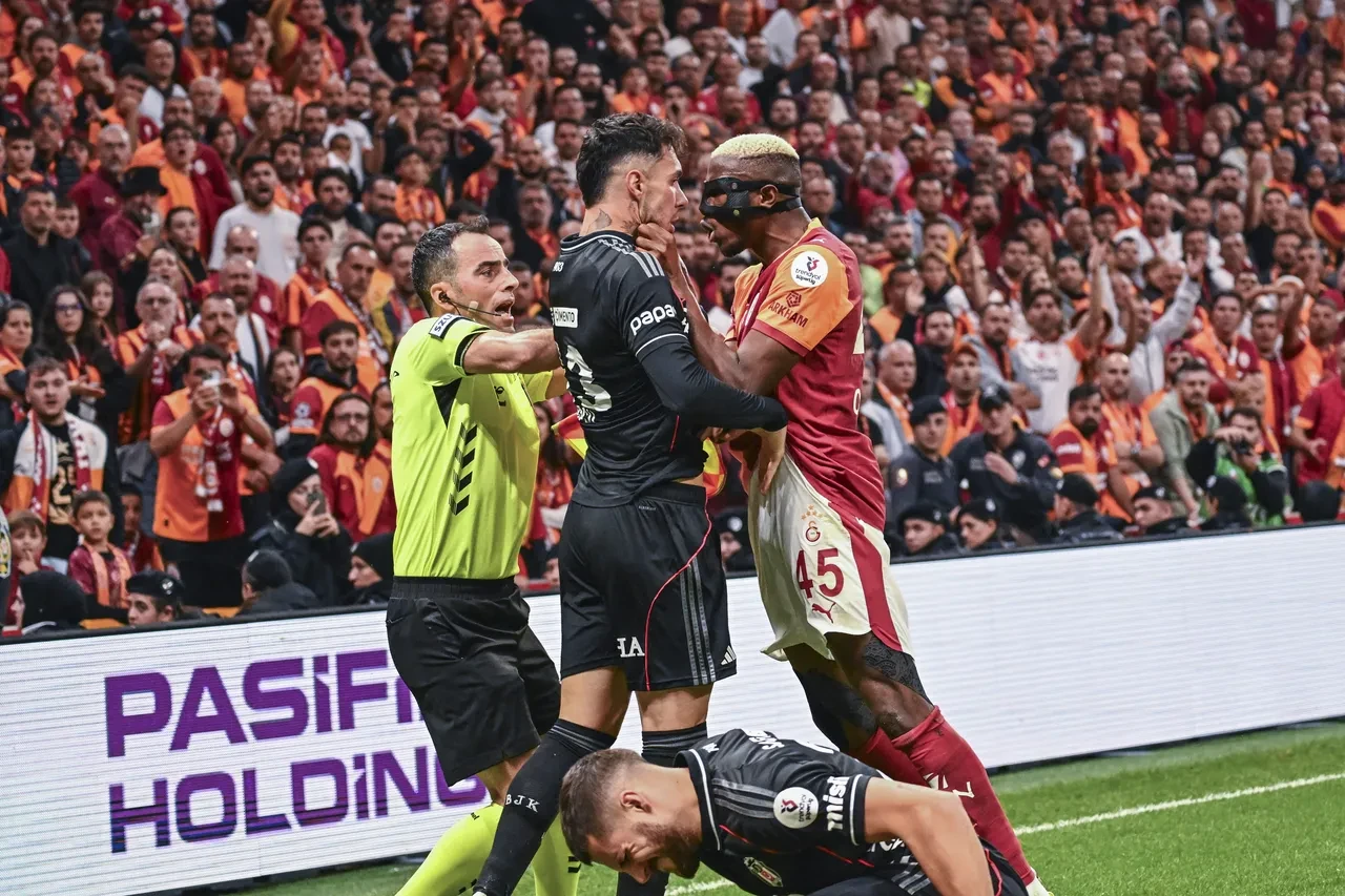 Galatasaray-Beşiktaş maçında 'kural hatası' iddiası: Derbi tekrar edilebilir