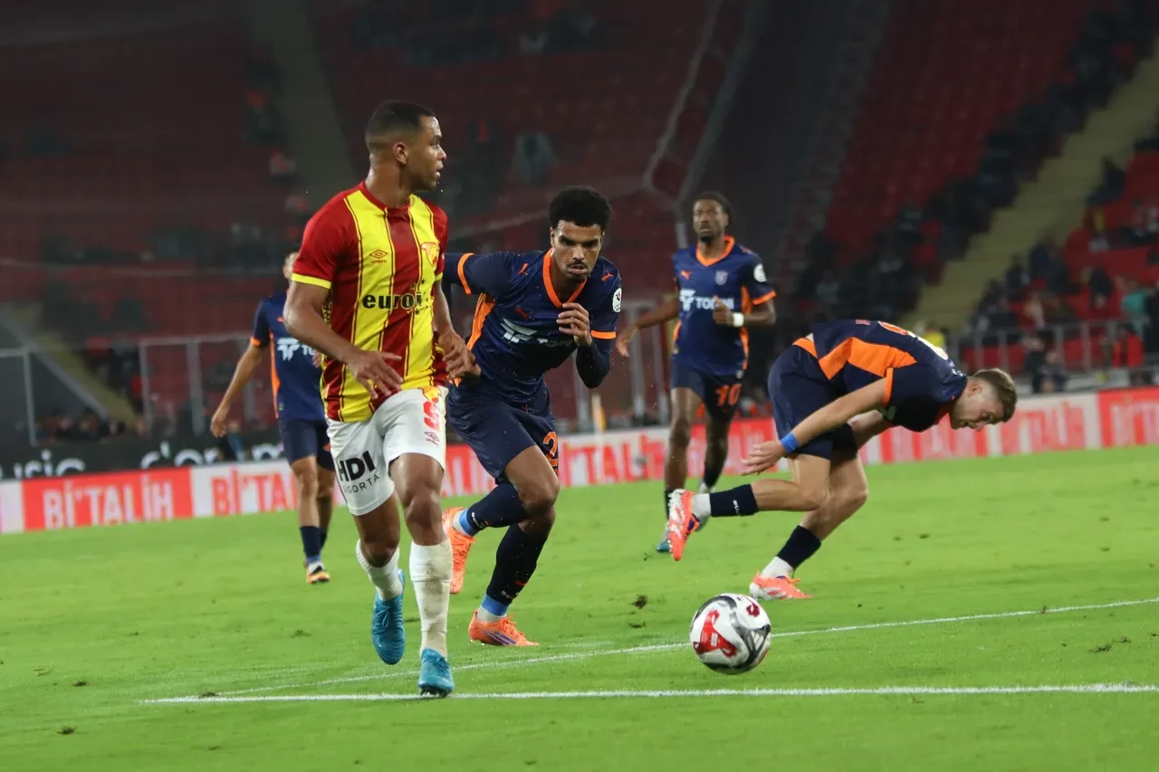 Göztepe Başakşehir maç skoru kaç kaç? Yenilmezlik 8 maça çıktı