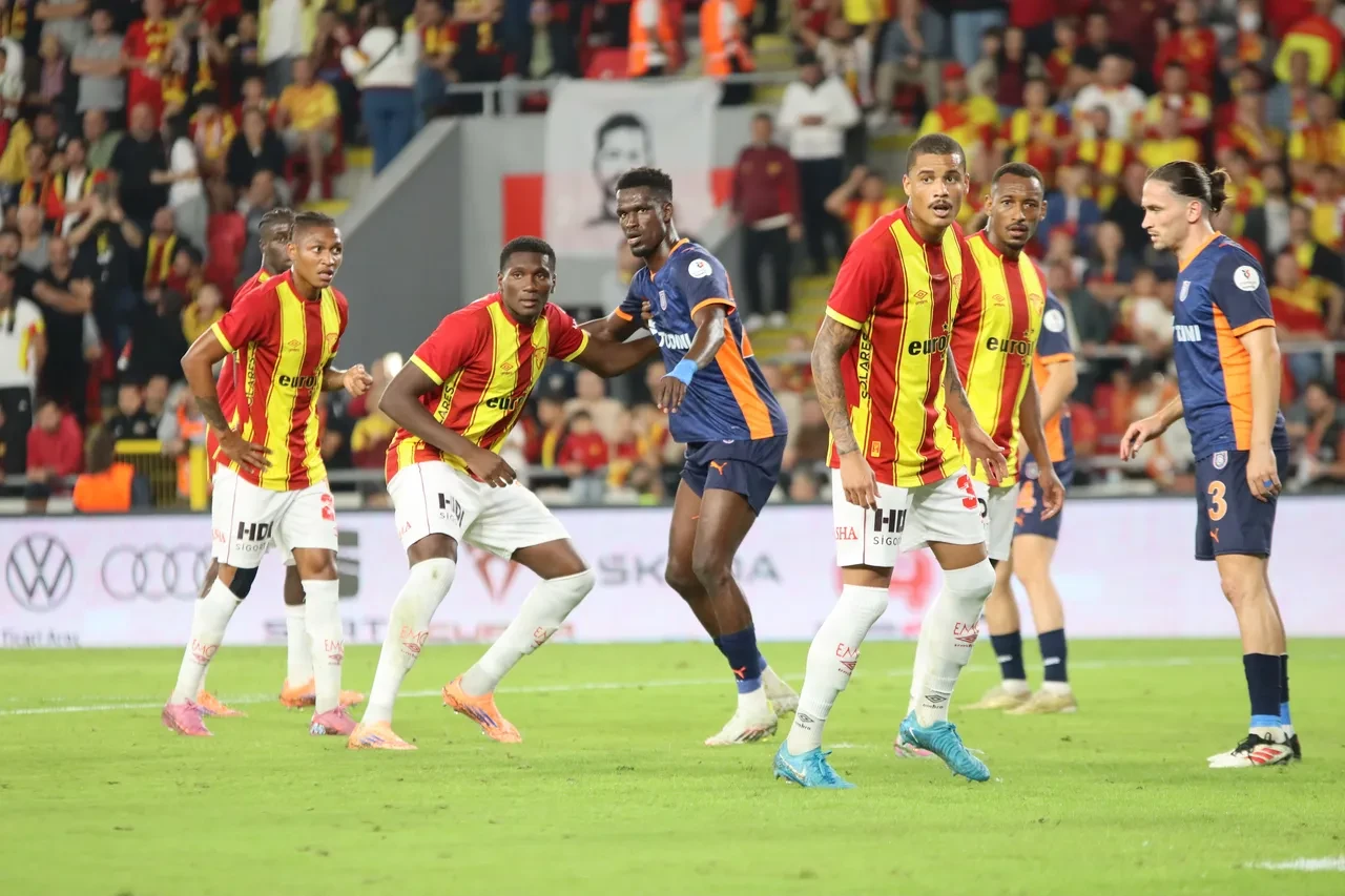 Göztepe Başakşehir maç skoru kaç kaç? Yenilmezlik 8 maça çıktı