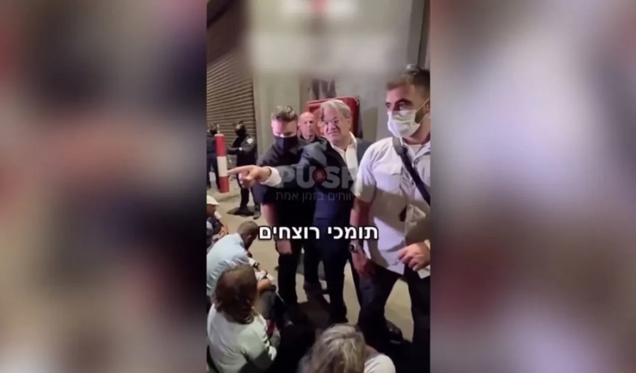 İsrail göz göre göre aktivistlere kötü muameleyi inkar etti! Aşırı sağcı Bakan Ben Gvir'in görüntüleri vardı