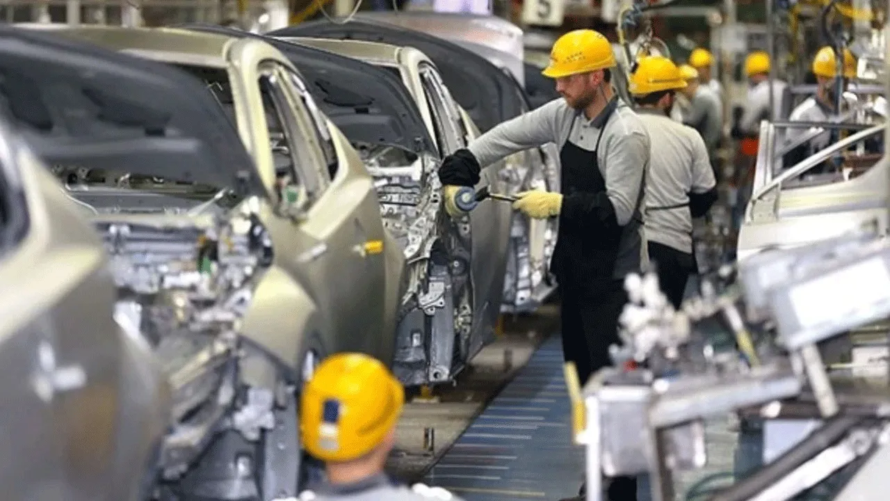 Renault 3 bin kişiyi işten çıkarıyor