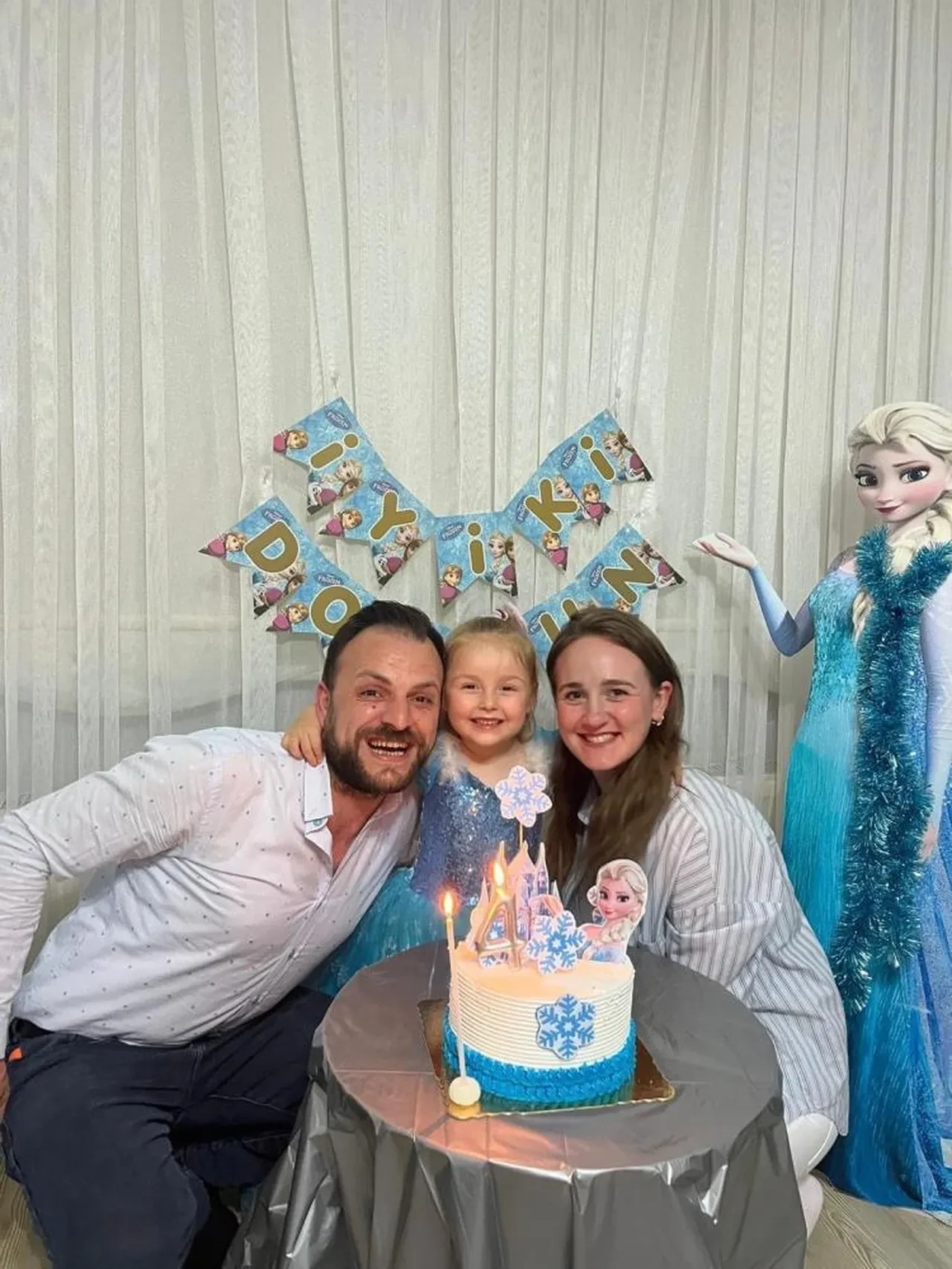 Skandalların ardı arkası kesilmiyor! Berra'yı şimdi de okula gitti göstermişler