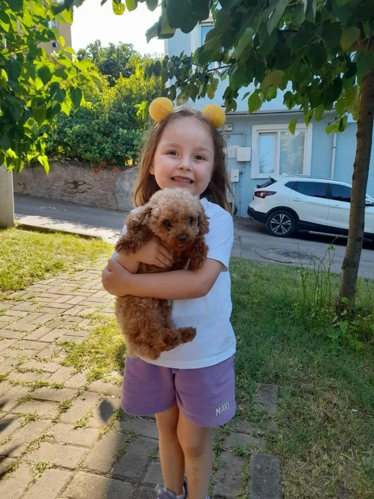 Skandalların ardı arkası kesilmiyor! Berra'yı şimdi de okula gitti göstermişler