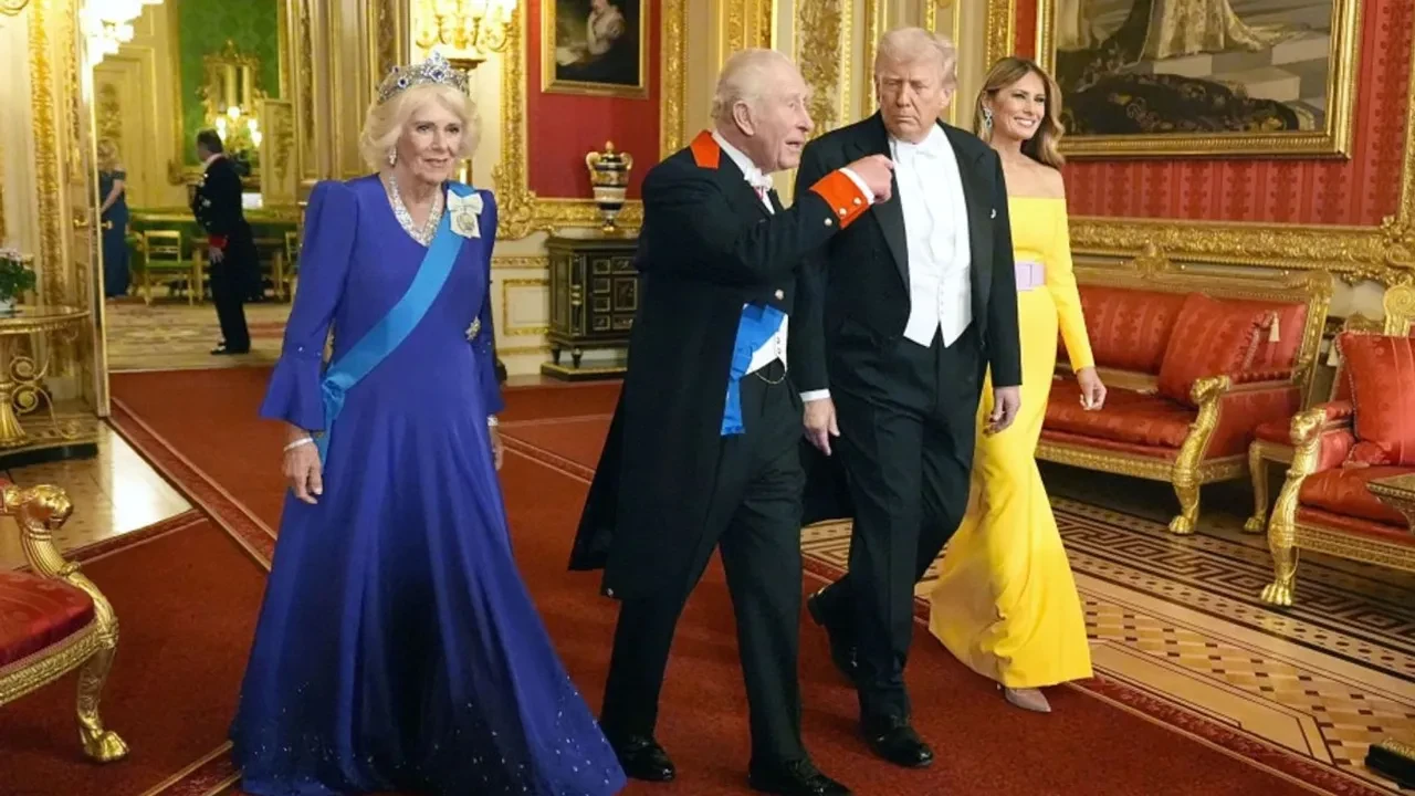Trump'ın isteği müze müdürüne takıldı: Kral Charles'a istediği hediyeyi veremedi 