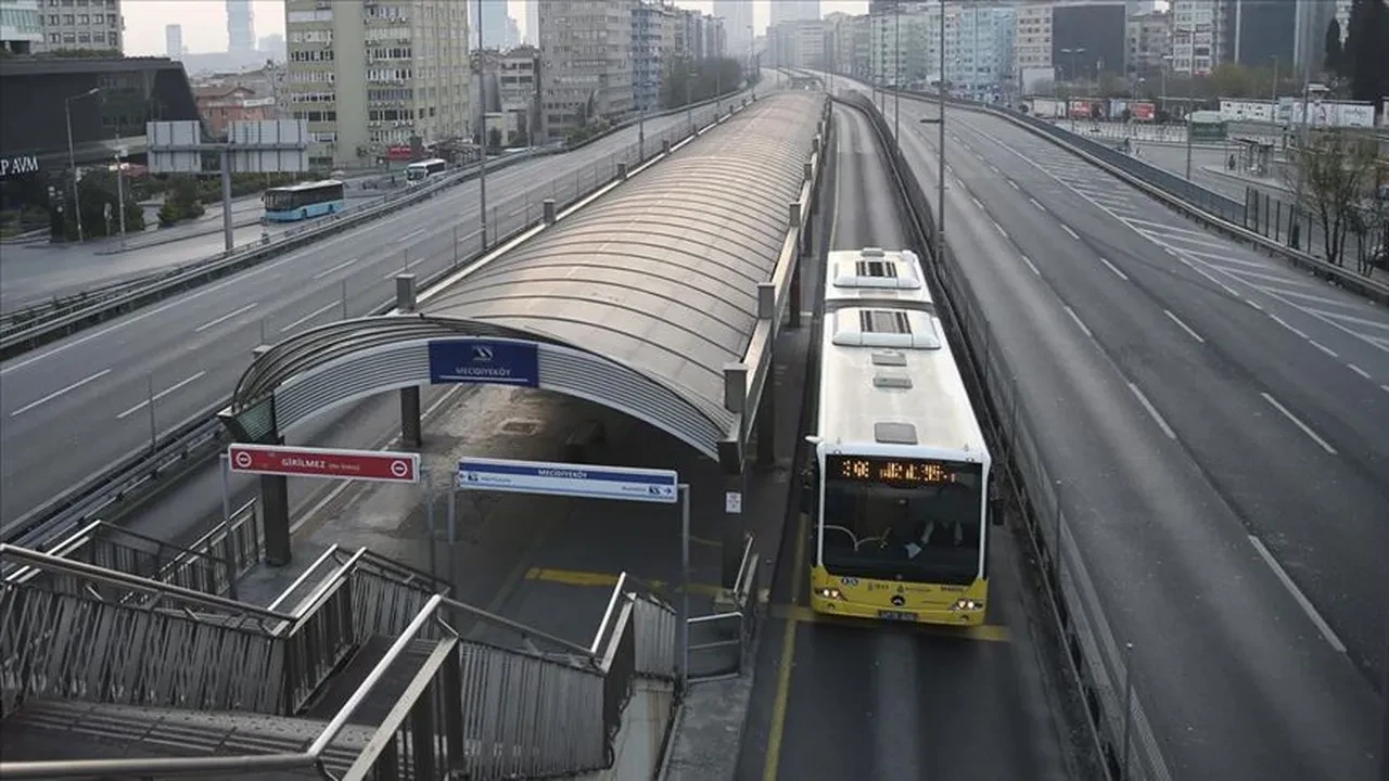 Yarın toplu taşıma ücretsiz mi? 6 Ekim metro, otobüs, metrobüs, Marmaray, vapur sefer durumu