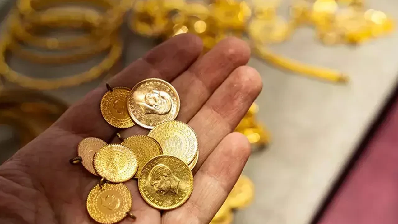 Altın yeni haftayı yükselişle açtı! Gram altın fiyatları uçtu: İşte 6 Ekim gram altın, çeyrek altın fiyatları