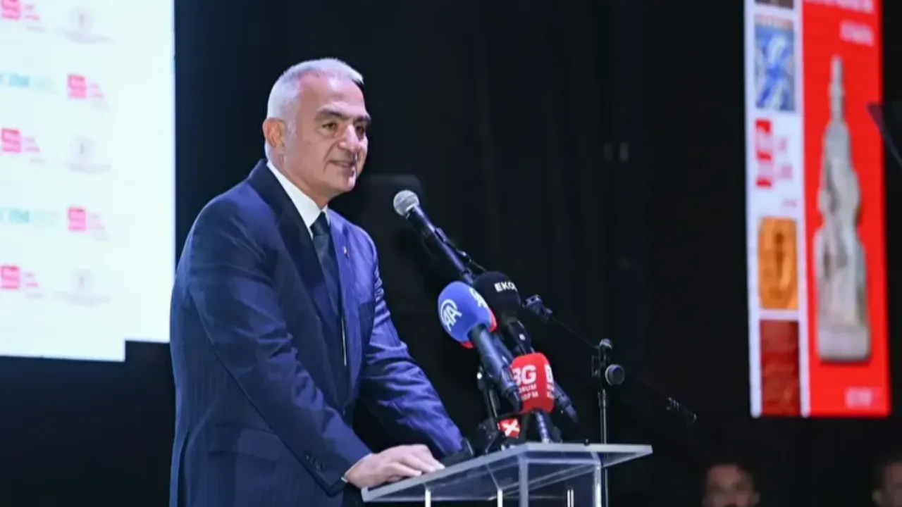 Bakan Ersoy duyurdu! Kültürel miras için tarihi adım 