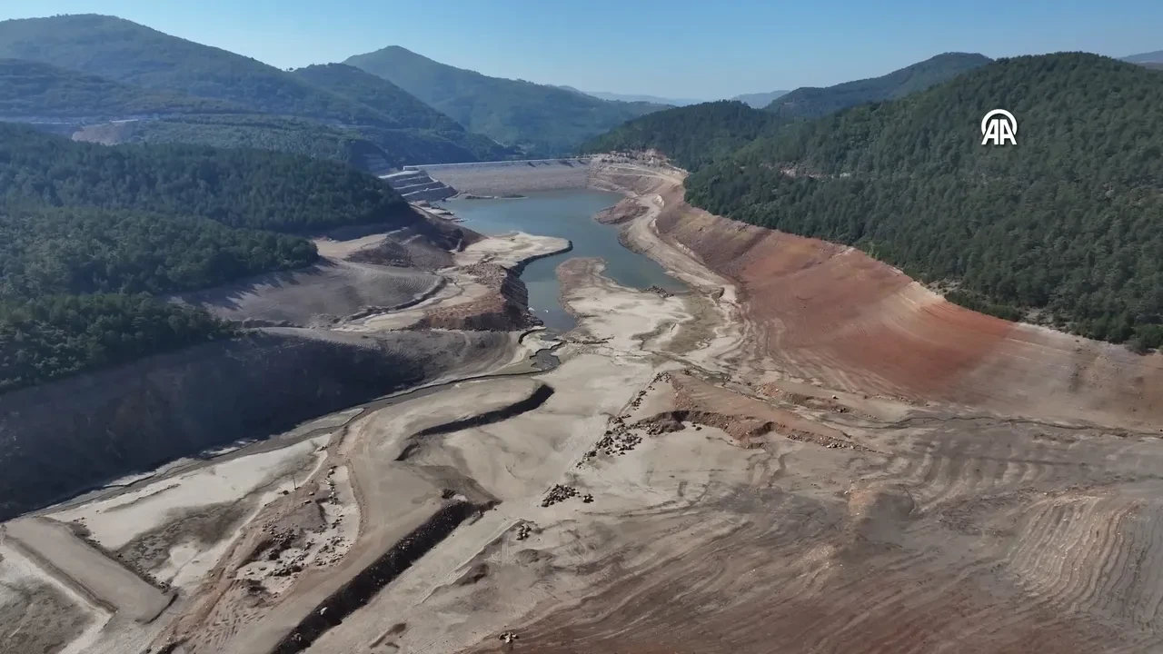 Bursa kırmızı alarm veriyor! Barajlarda doluluk yüzde 1'in altına düştü