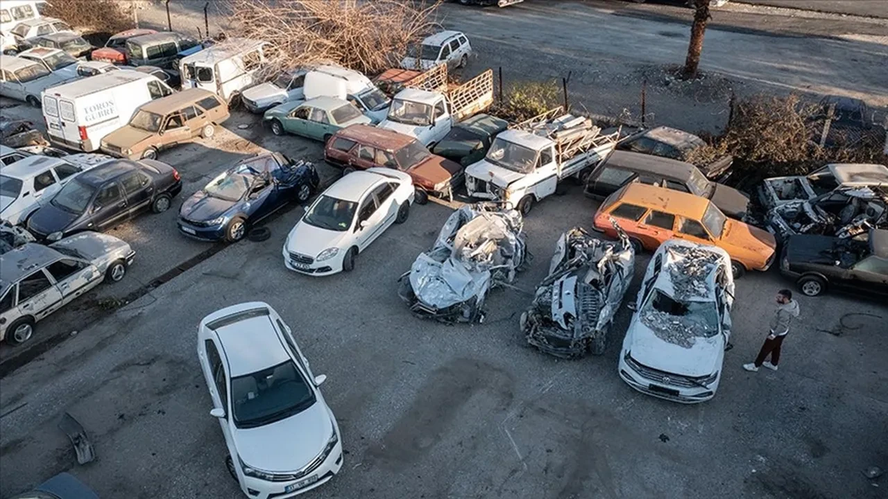 Depremzedelere bunu da yaptılar! Yok fiyatına aldıkları araçlarla vurgun: 8 ilde operasyon