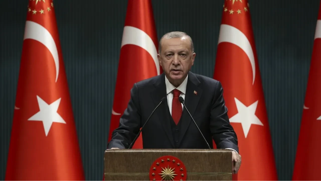 Erdoğan'dan İstanbul'un kurtuluşu mesajı! 'Milletin kararlılığı zaferle neticelendi'