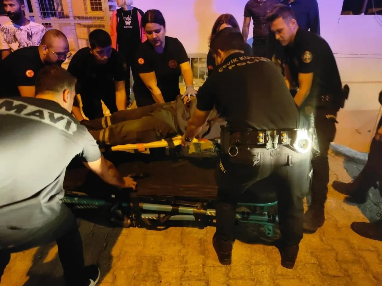 Eski eşten sokak ortasında pompalı dehşet! 'Kafasına sıkacağım' 