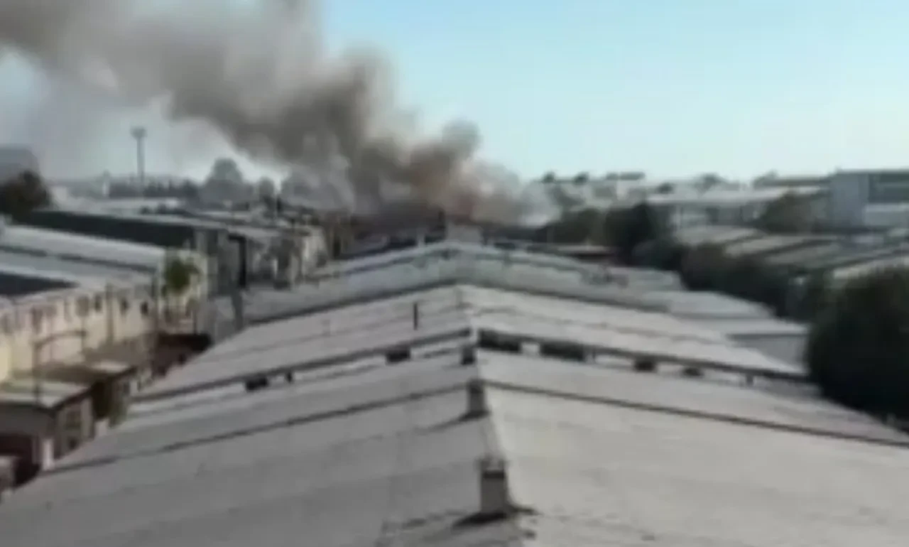 İstanbul'da fabrika yangını! Çok sayıda ekip bölgede