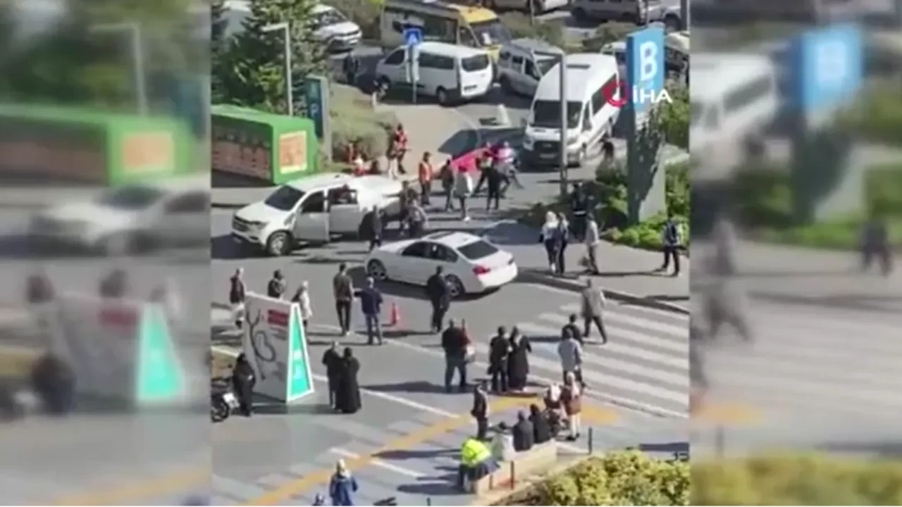 Hastane girişinde kavga! Yumruklar havada uçuştu