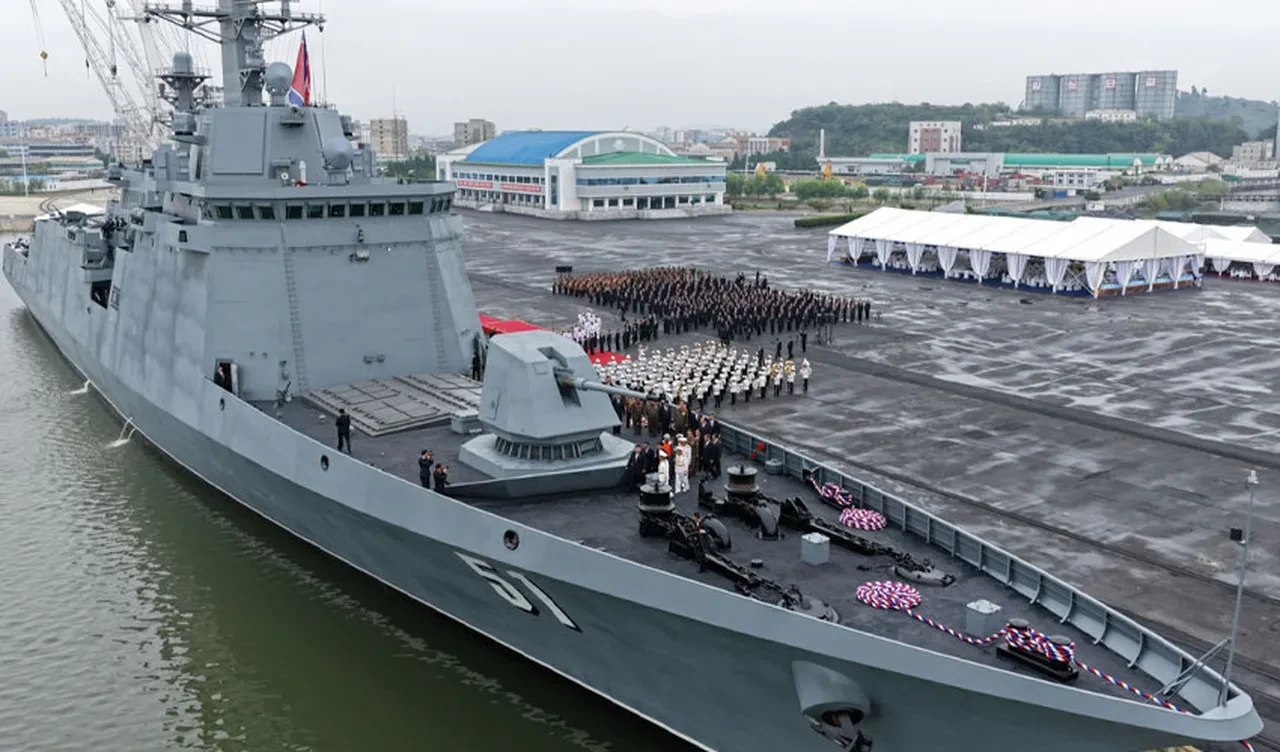 Kim Jong Un, Kuzey Kore'nin yeni savaş makinesini görücüye çıkardı: "Düşman provokasyonlarını caydıracak"