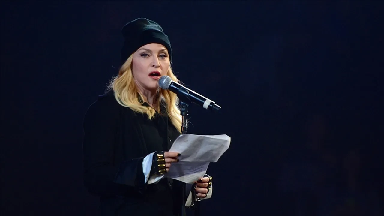 Madonna, Elon Musk'ın teklifini elinin tersiyle itti: 'Ruhum satılık değil'