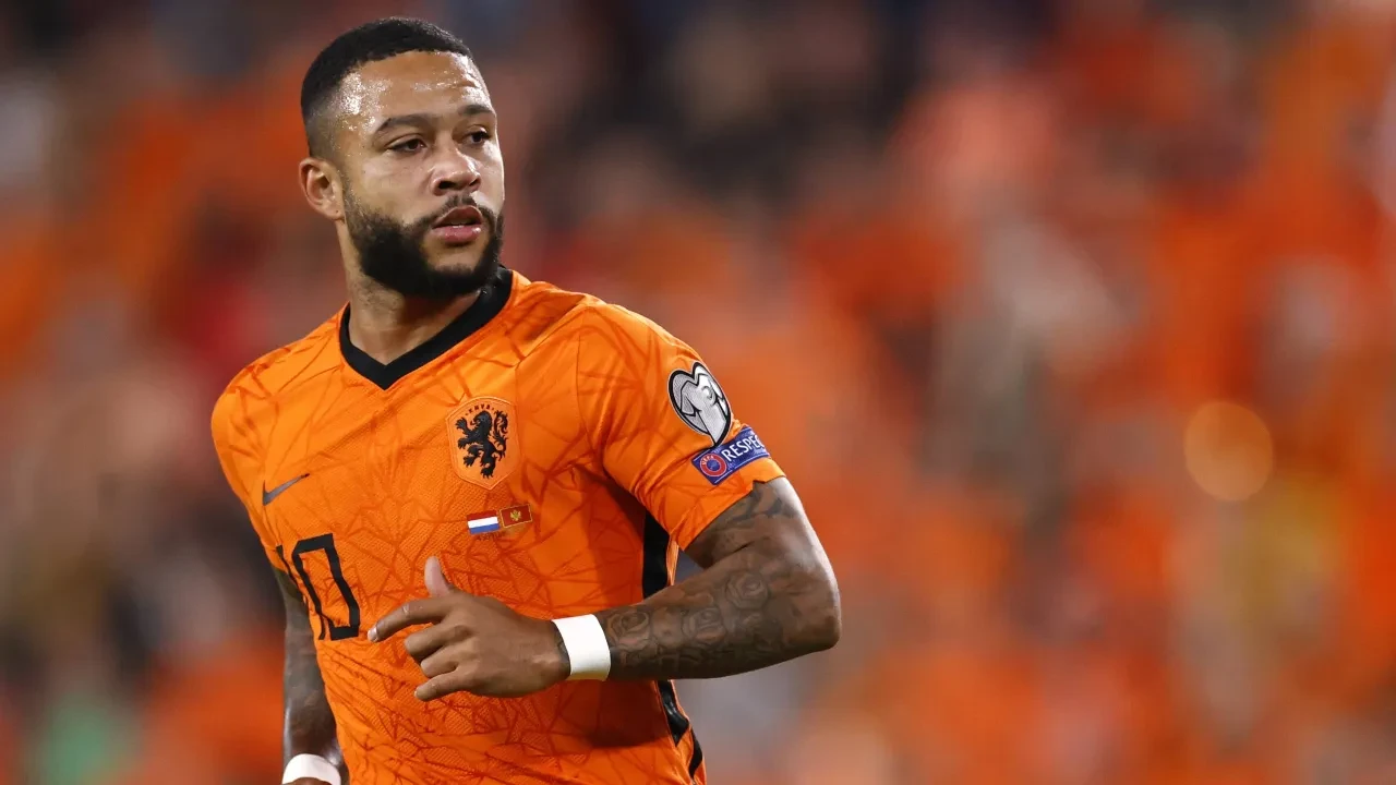 Memphis Depay şoke oldu: Hollanda Milli Takımı'nda pasaport krizi!