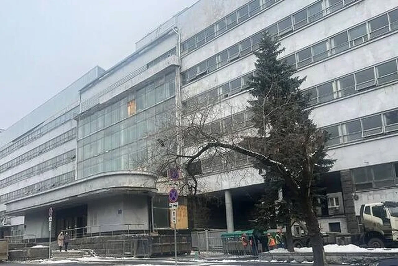 Rusya'daki gizemli ölümlere bir yenisi eklendi: Medya patronu pencereden düştü