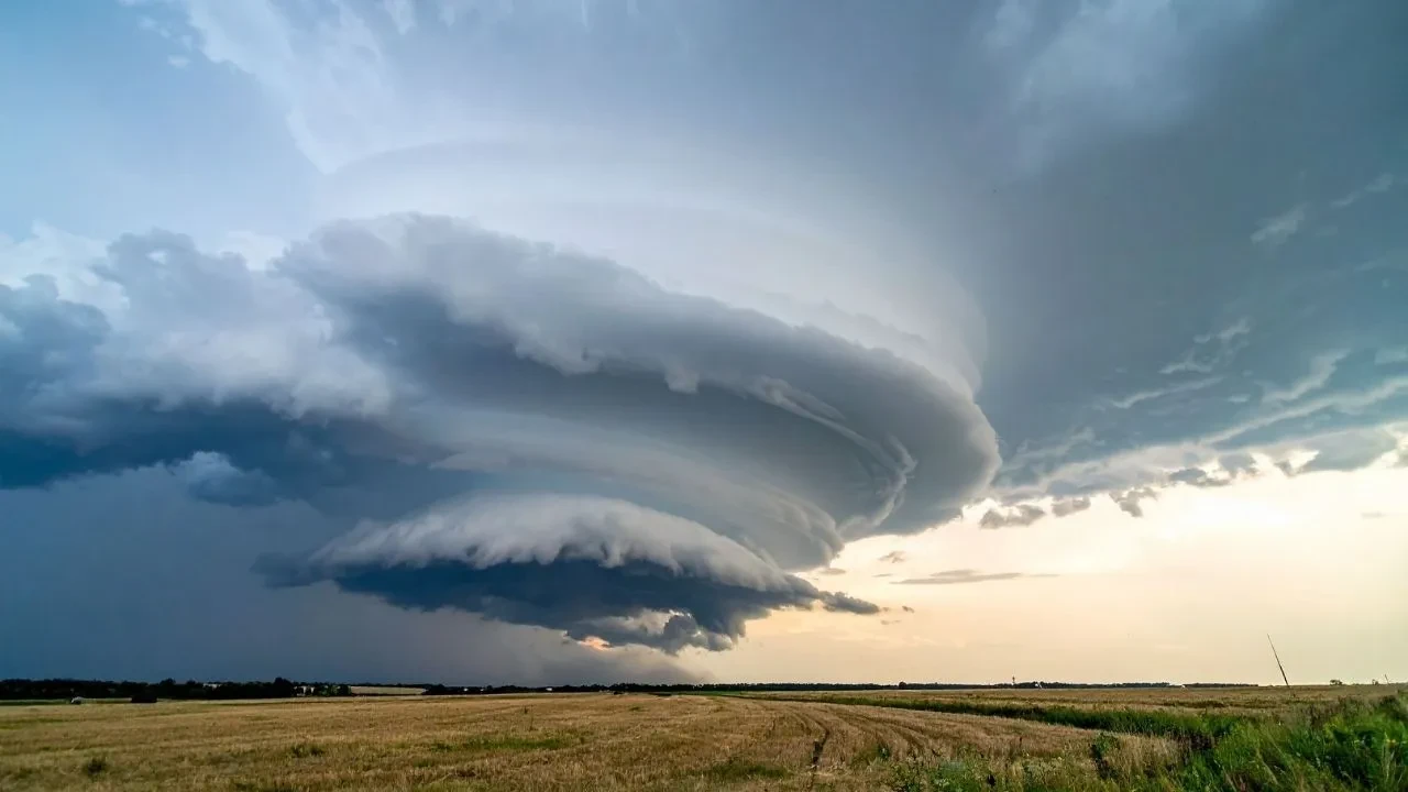 Süper hücre fırtınası nedir, tehlikeli mi? Süper hücre olunca ne olur? 