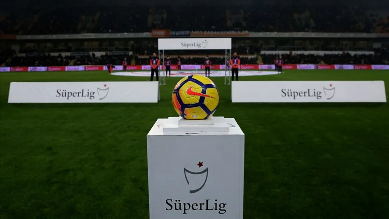 Süper Lig'de milli ara ne zaman bitecek? Maçların başlayacağı tarih belli oldu