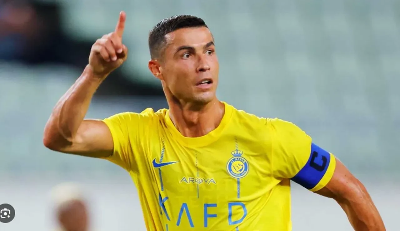 Ünlü gurme Vedat Milor'dan özel okul isyanı! 'Fizik dersine Newton girsin'