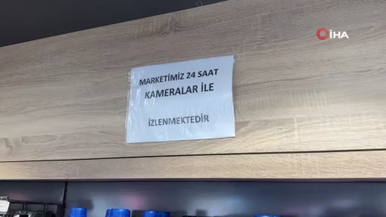 Bu benzin istasyonunda hırsızlar cirit atıyor! 4 yaşındaki kızına böyle hırsızlık yaptırdı