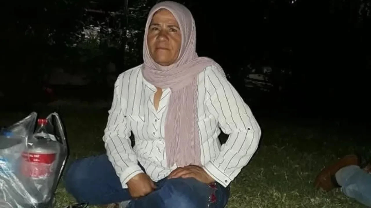 Denizli'de feci olay! Evinde kendini astı