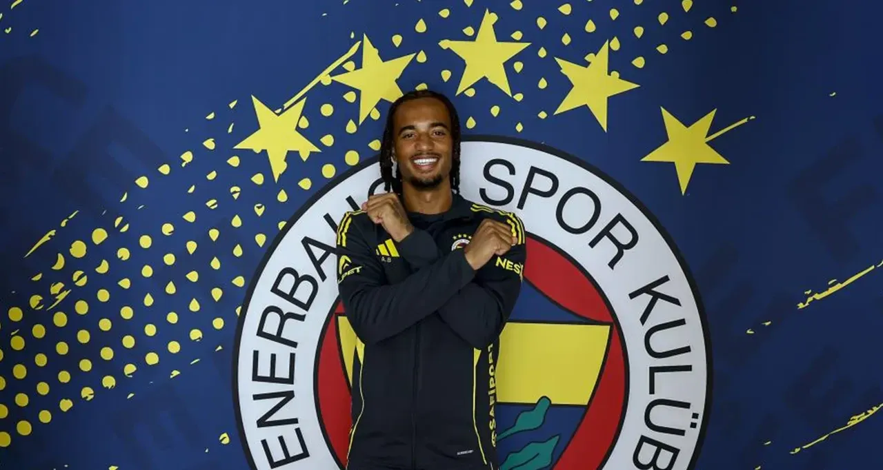 Fenerbahçeli yıldız eleştirilerin ardından tüm gönderilerini sildi!