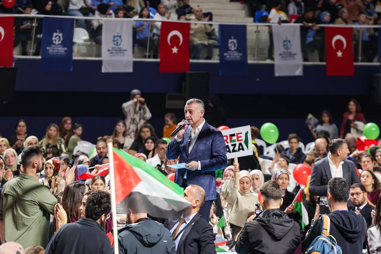 Guinnes, Filistin kitabı onaya sunulunca çekildi