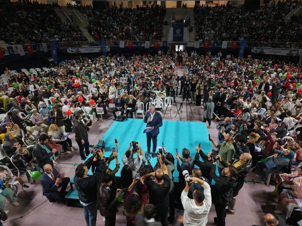 Guinnes, Filistin kitabı onaya sunulunca çekildi