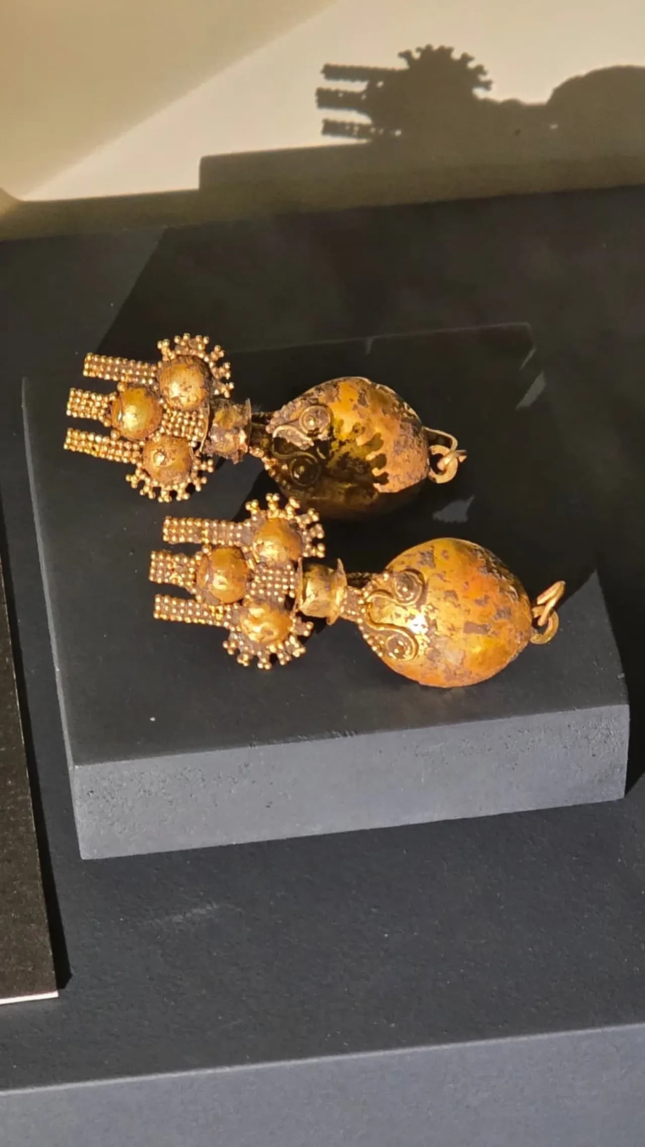 İsviçre, 7 tarihi eseri Türkiye'ye iade etti! 'Bu ne ilk ne de son eser'