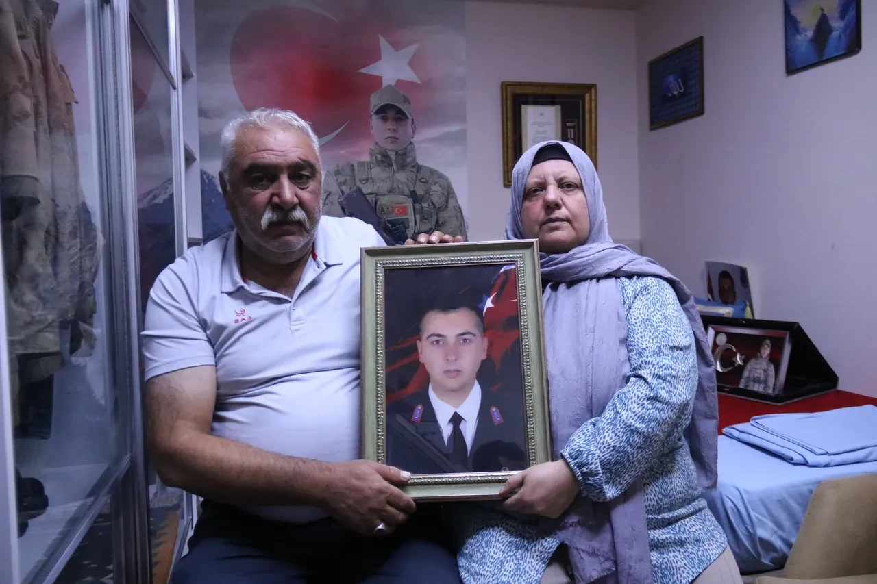 Şehidin hatırasına 3'üncü saldırı! Hayratı tahrip ettiler