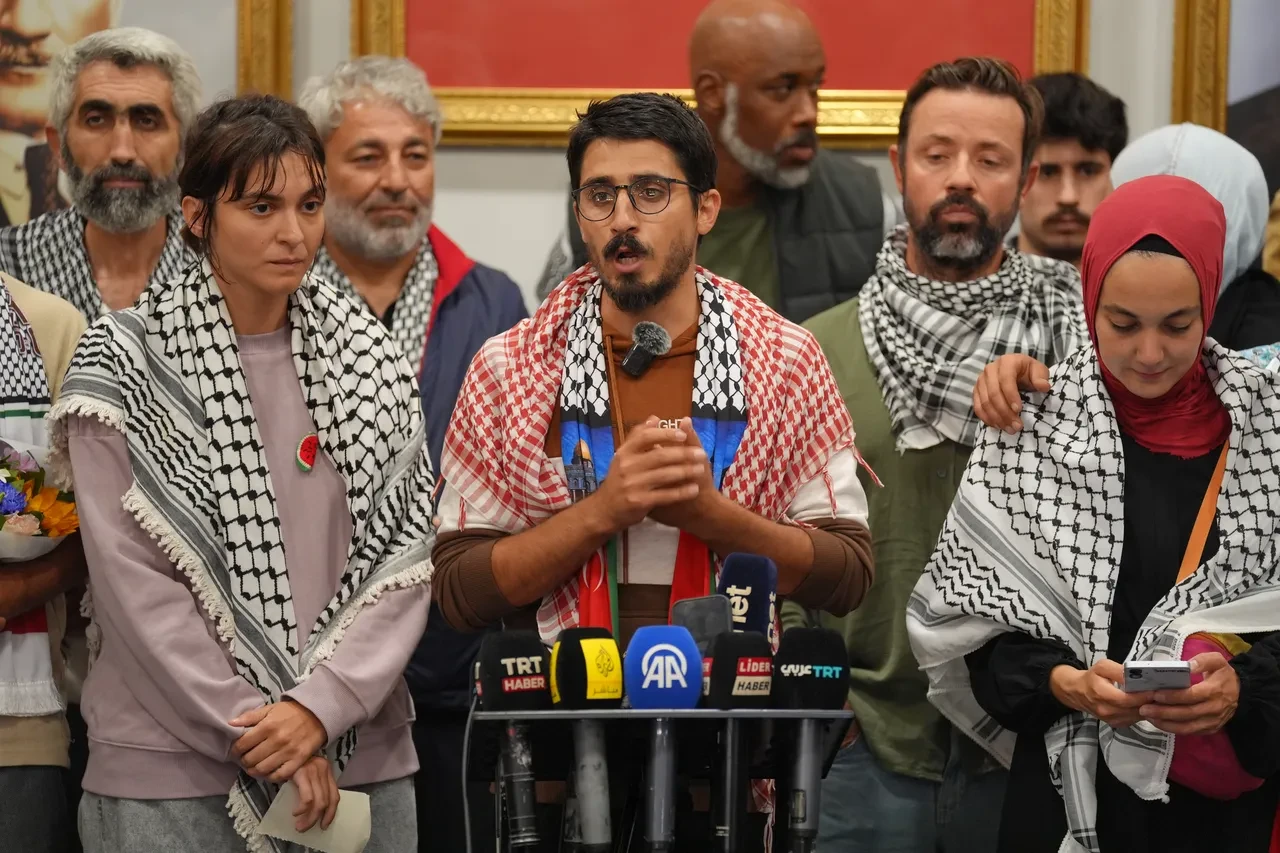 Sumud Filosu aktivisti Sena Polat: 'Abluka yıkılana kadar durmak yok'