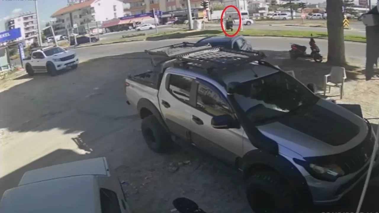 Temizlik işçisi saniyelerle ölümden döndüğü anlar kamerada 