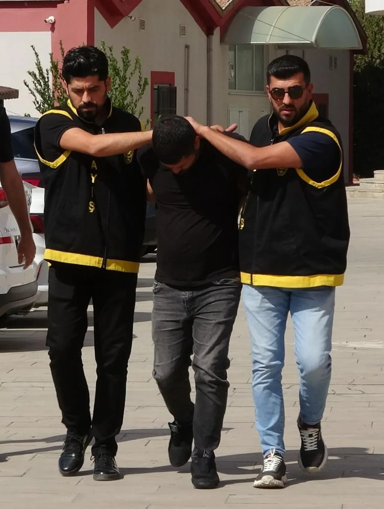 Yeni sevgili eski sevgiliyi katletti! Savunması şaşırttı