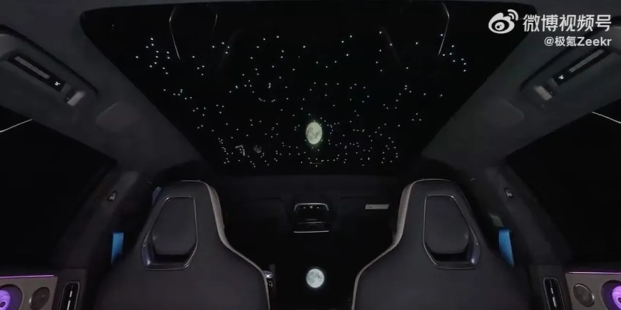 Yenilenen Zeekr 001: “Yıldızlı Gökyüzü” konforuyla geliyor