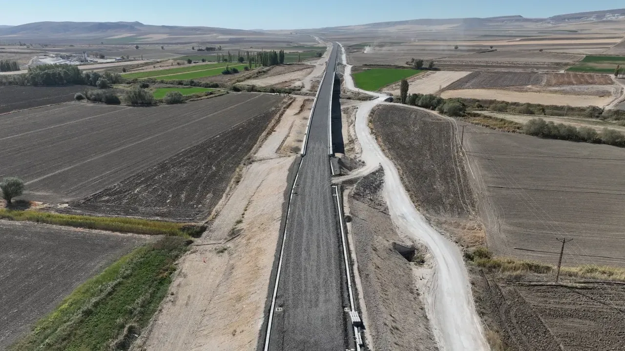 Ankara-İzmir YHT hattında önemli adım! Köroğlu Tüneli'nde ışık göründü