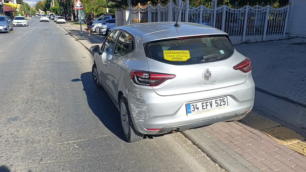 Kaza yaptı, olay yerinden kaçtı! Alkollü olduğu ortaya çıktı