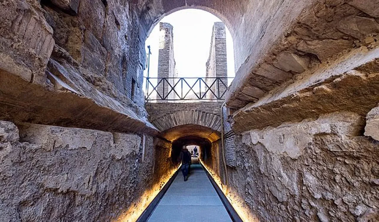 Kolezyum'da keşfedilen imparatorların gizli yolu ziyaretçilere açıldı