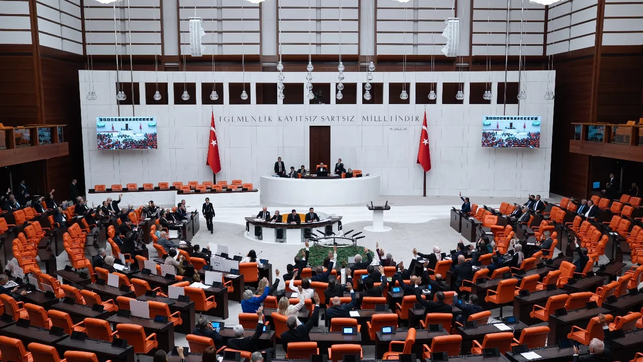 TBMM'den İsrail'e uyarı: 'Milletvekillerini ve vatandaşlarımızı bırakın'