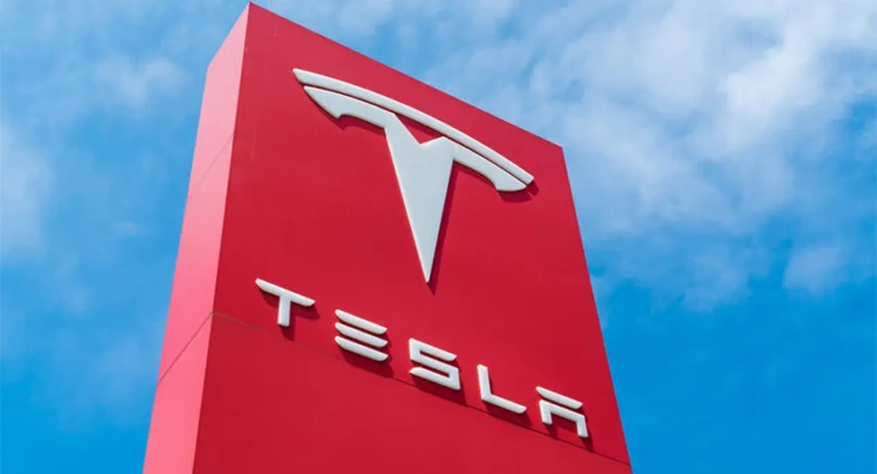 Tesla hisseleri sert düştü: Ucuz modeller beklentiyi karşılamadı