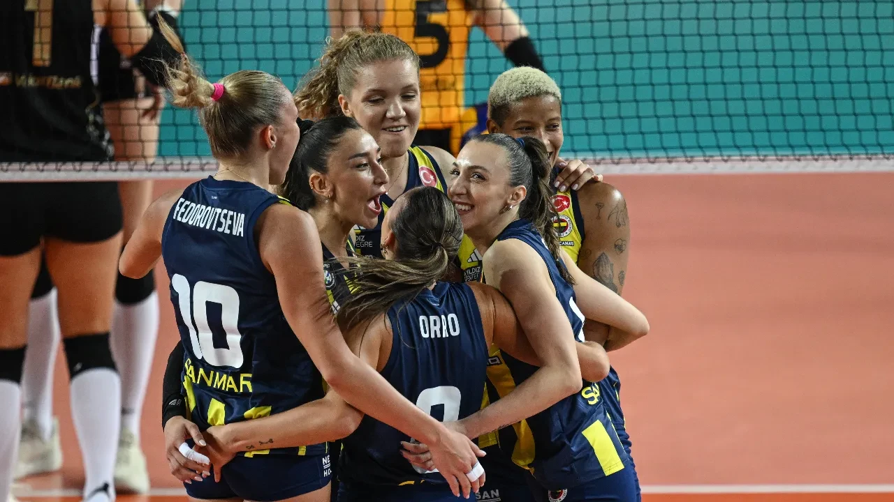 Vakıfbank Fenerbahçe maç skoru kaç kaç? Şampiyonlar Kupası kime gitti?