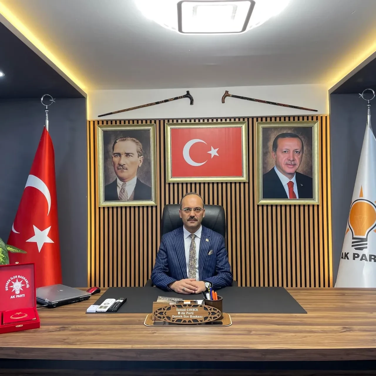 AK Parti'de bir istifa daha: İlçe başkanı İsmail Cinbir affını istedi