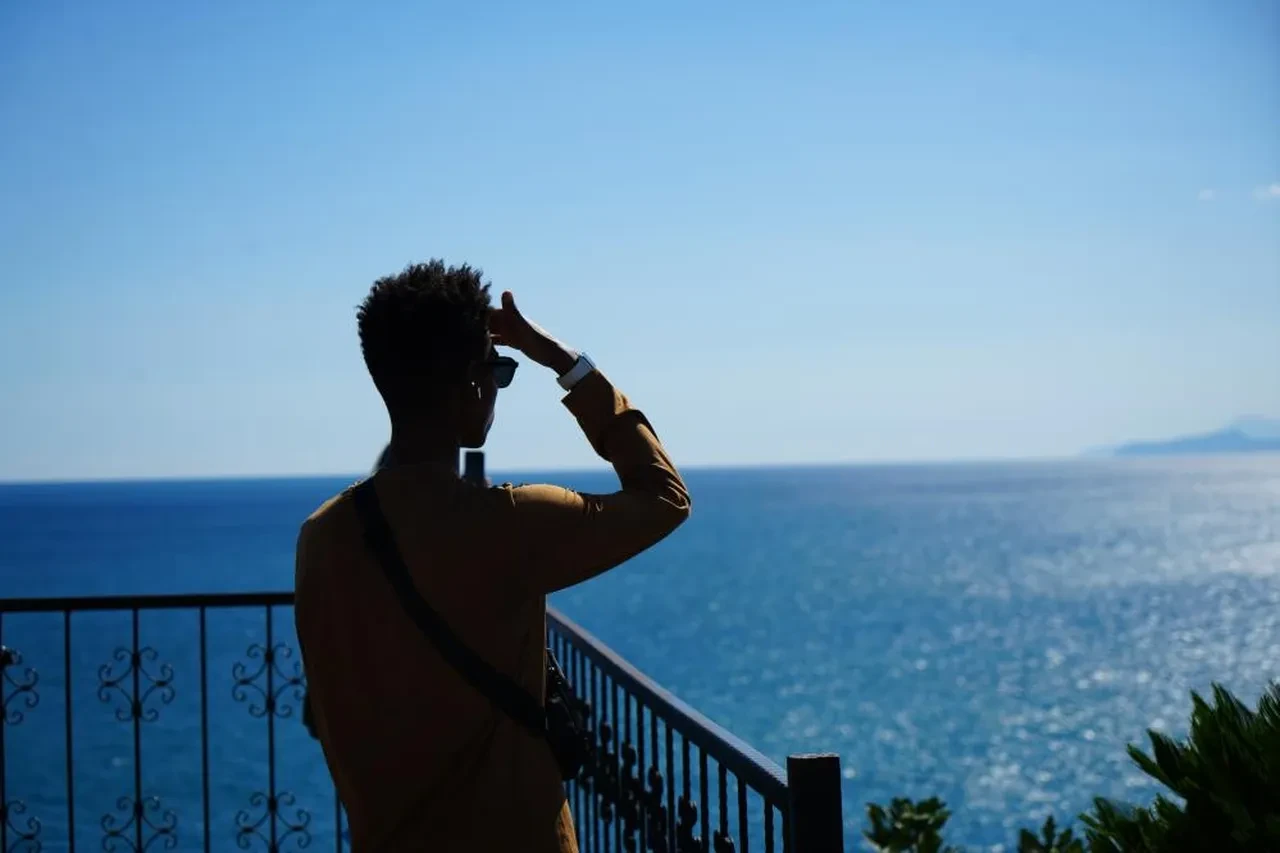 Antalya'da güneş yeniden yüzünü gösterdi, sahiller doldu