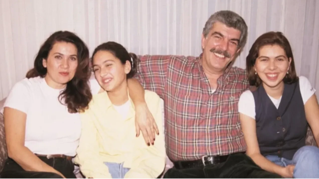 Bergüzar Korel'in annesi Hülya Darcan'dan yıllar sonra gelen Tanju Korel itirafı: Evliliğimde kahrolduğum zamanlar oldu 