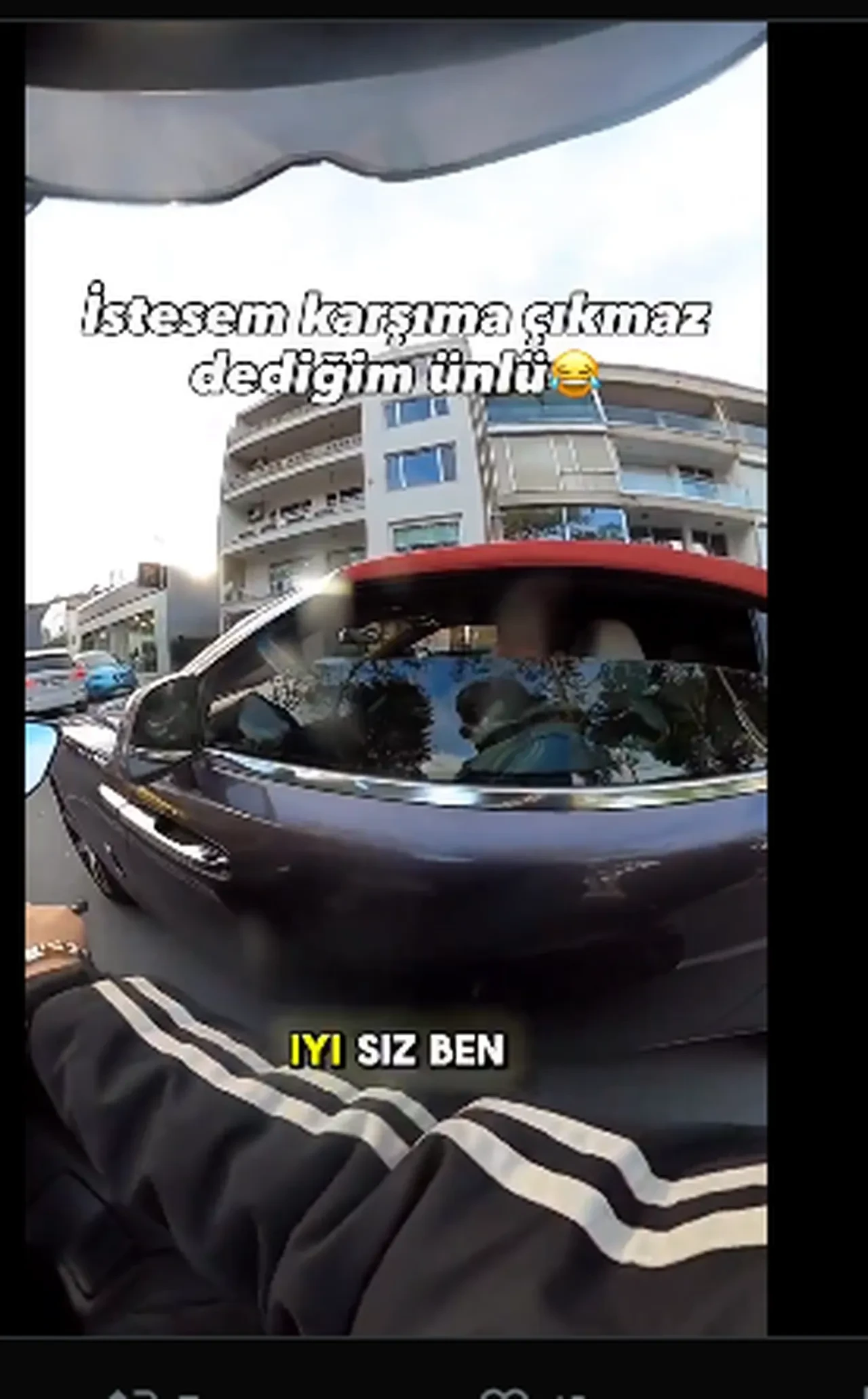 Burak Özçivit trafikte hayranının sorusu karşısında söyleyecek söz bulamadı 