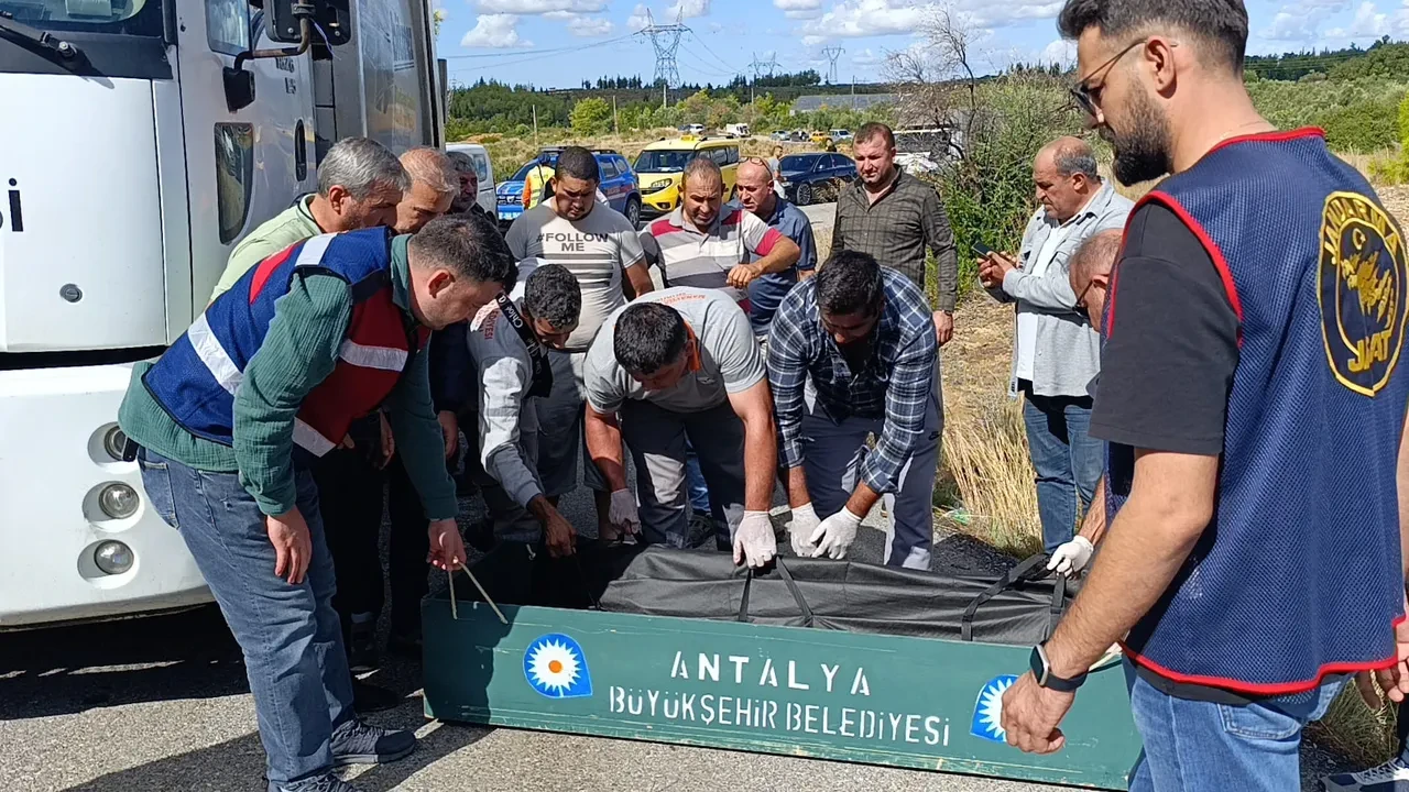 Çöp kamyonunda vahşi cinayet! Mesai arkadaşının boğazını kesti: Cinayet öncesi bu videoyu çekmişler