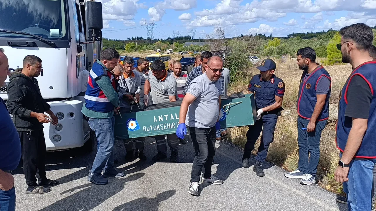 Çöp kamyonunda vahşi cinayet! Mesai arkadaşının boğazını kesti: Cinayet öncesi bu videoyu çekmişler